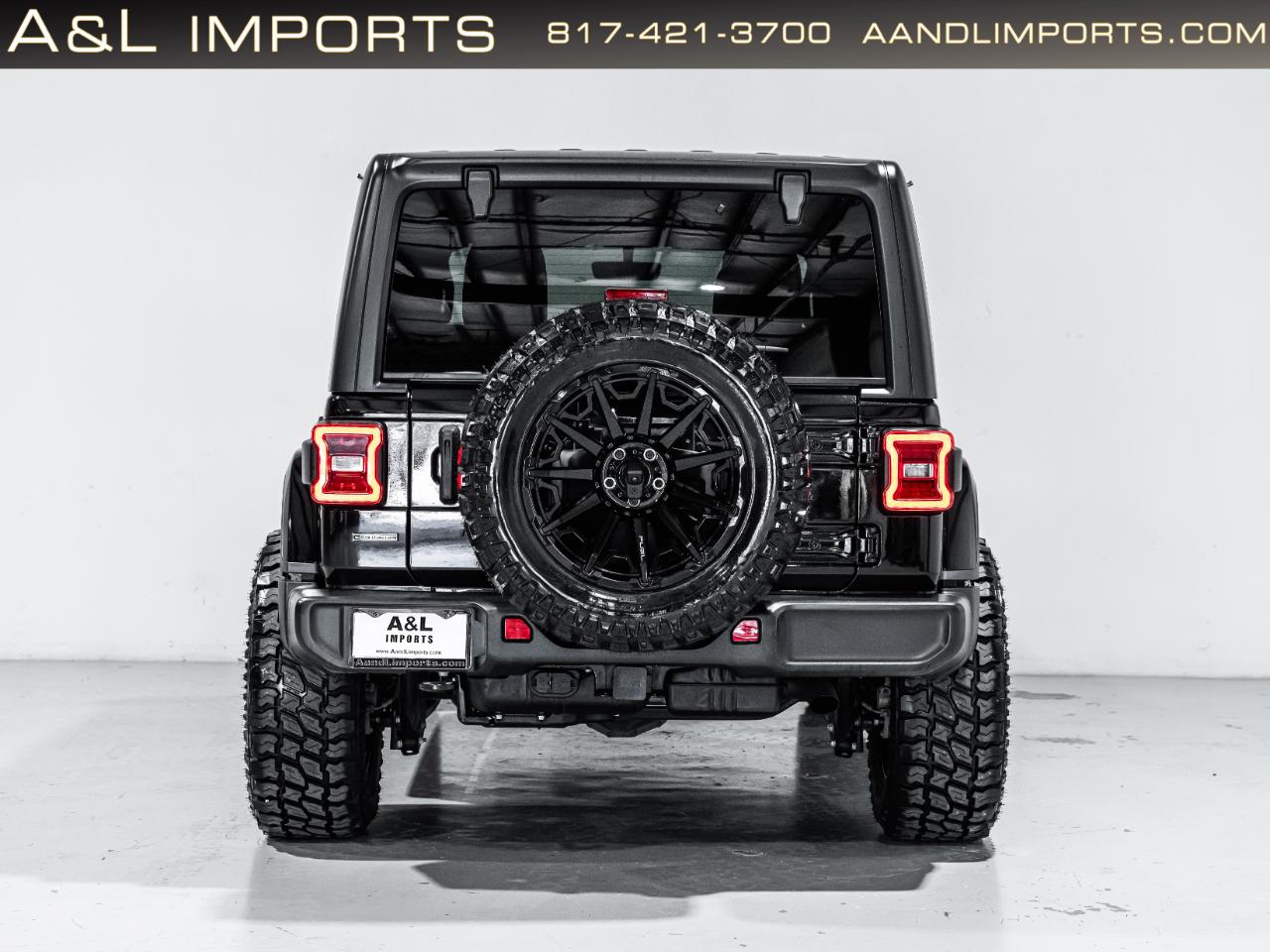 Jeep Wrangler photo 13