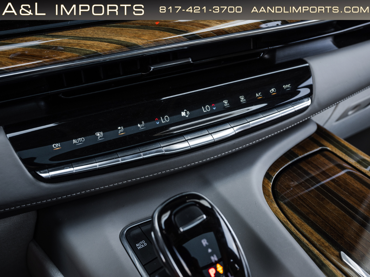 Cadillac Escalade 4WD 4dr Premium Luxury Platinum 2023