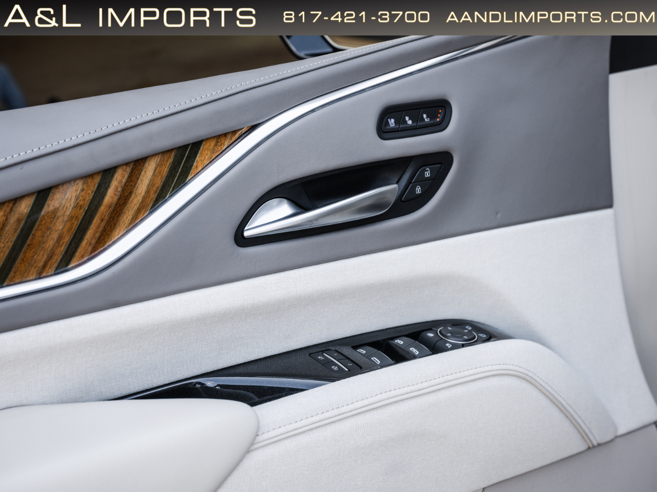 Cadillac Escalade 4WD 4dr Premium Luxury Platinum 2023