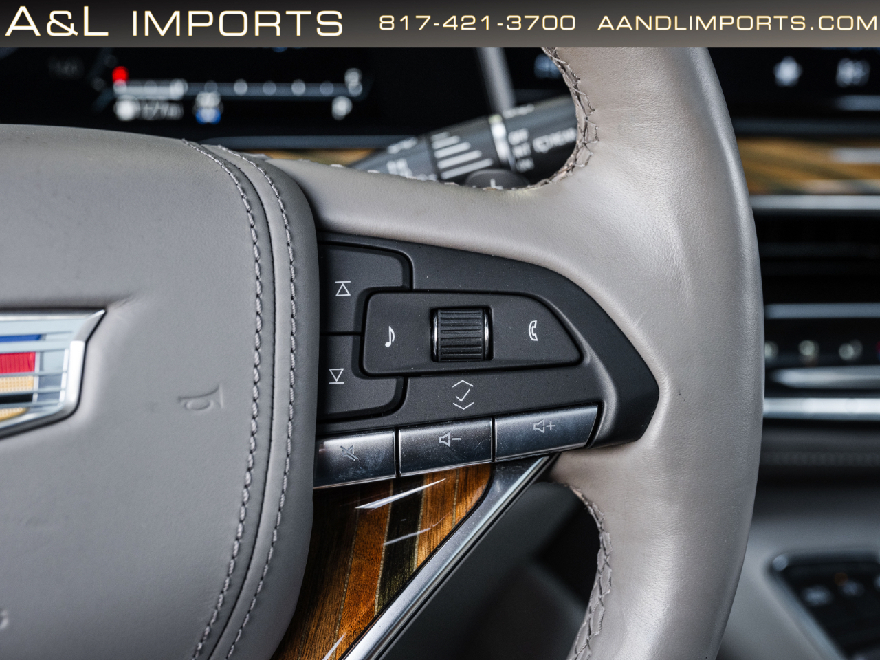 Cadillac Escalade 4WD 4dr Premium Luxury Platinum 2023