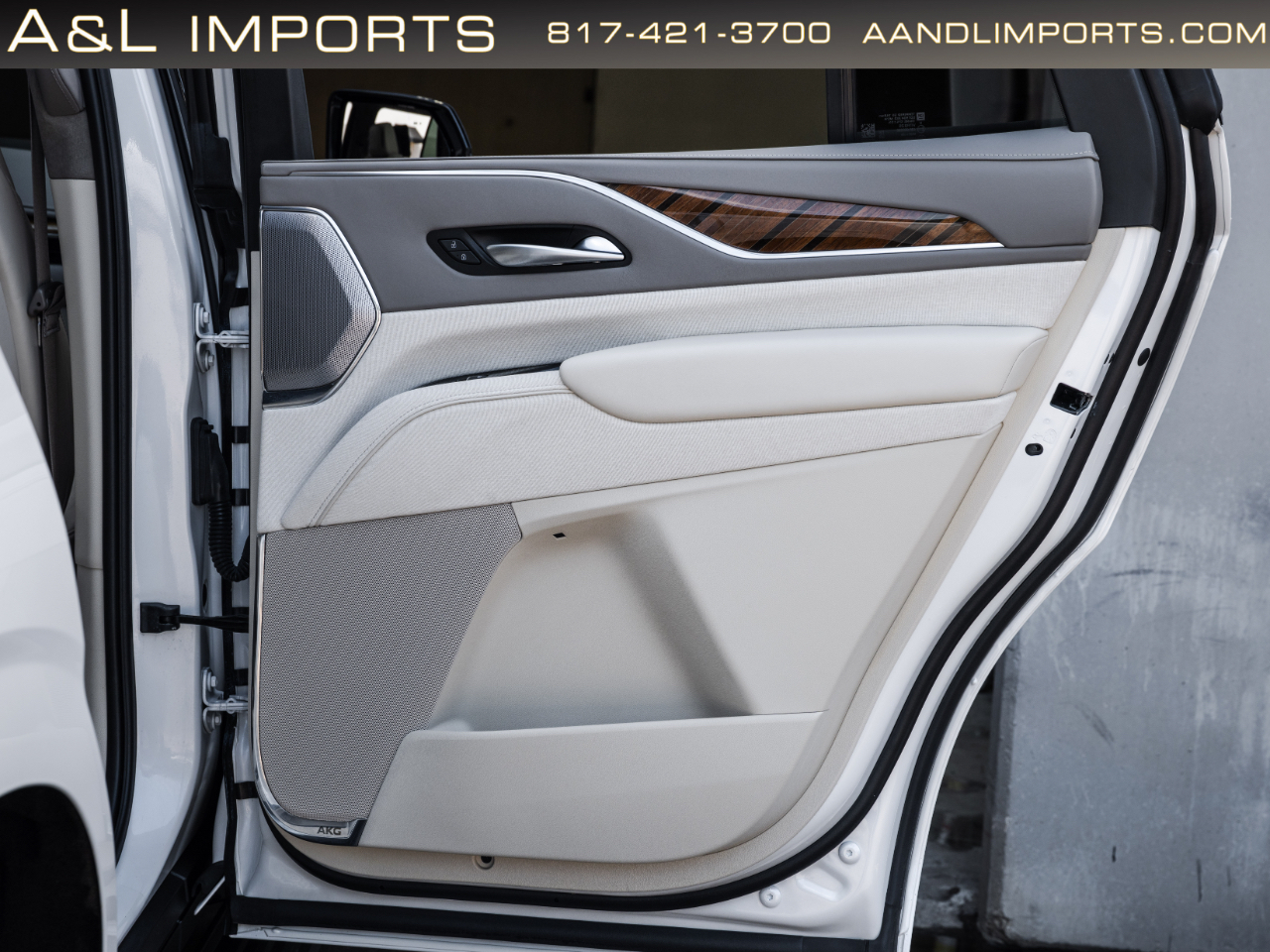 Cadillac Escalade 4WD 4dr Premium Luxury Platinum 2023