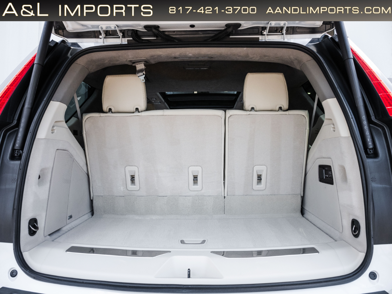 Cadillac Escalade 4WD 4dr Premium Luxury Platinum 2023