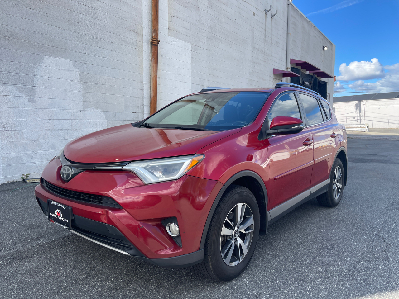 Toyota RAV4 XLE AWD 2017 Toyota RAV4 XLE AWD 2017