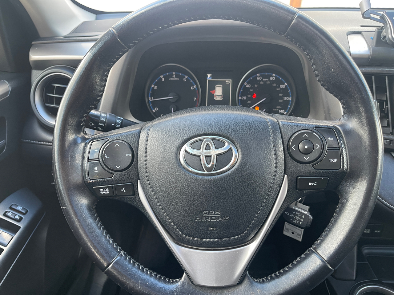 Toyota RAV4 XLE AWD 2017 Toyota RAV4 XLE AWD 2017