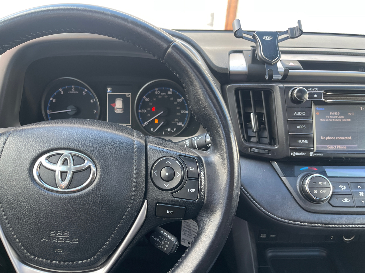 Toyota RAV4 XLE AWD 2017 Toyota RAV4 XLE AWD 2017