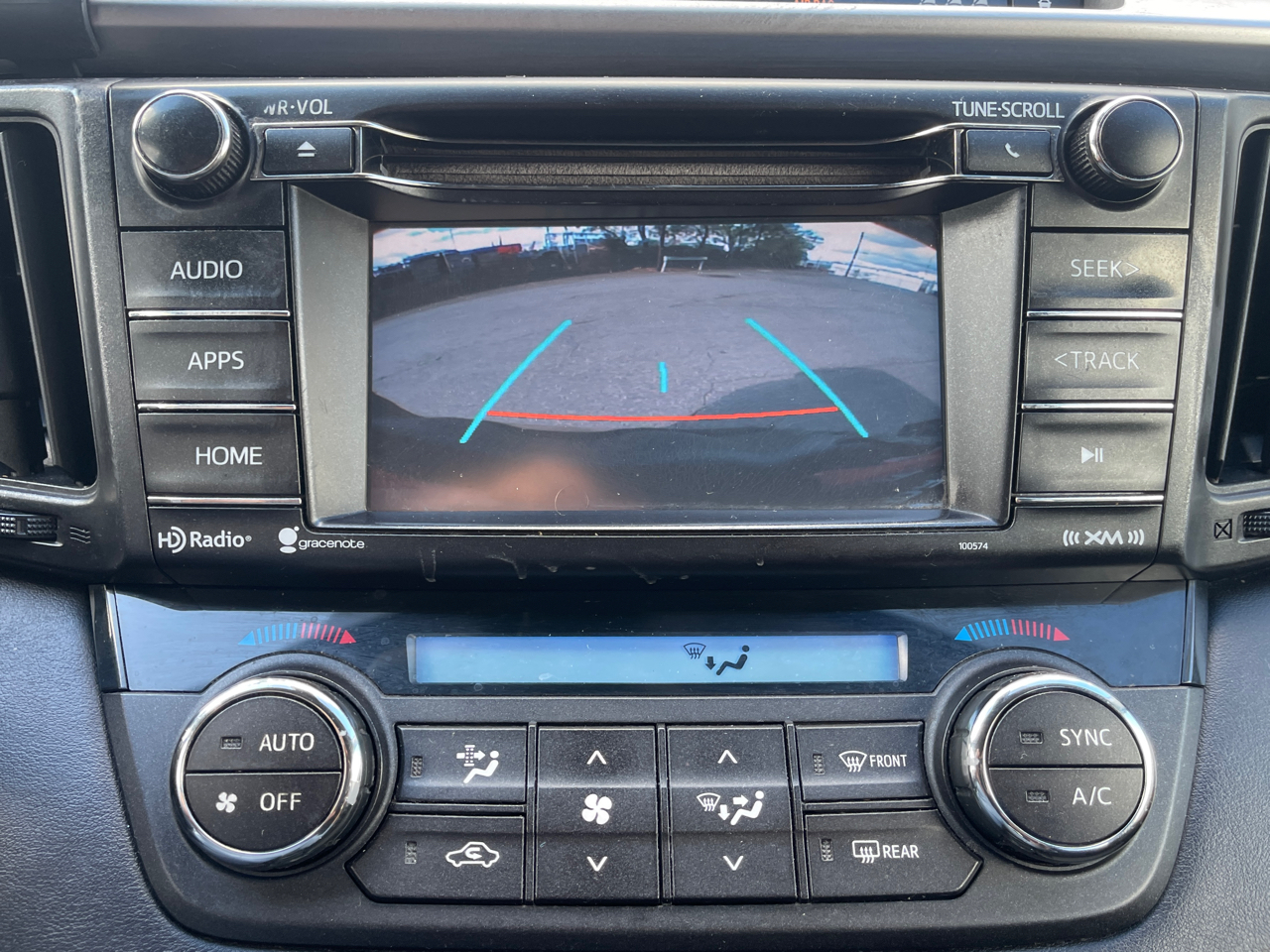 Toyota RAV4 XLE AWD 2017 Toyota RAV4 XLE AWD 2017