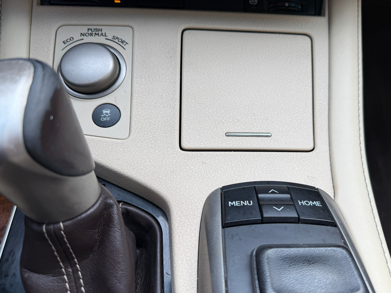 Lexus ES 350 4dr Sdn 2016