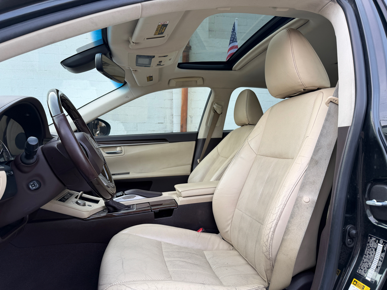 Lexus ES 350 4dr Sdn 2016