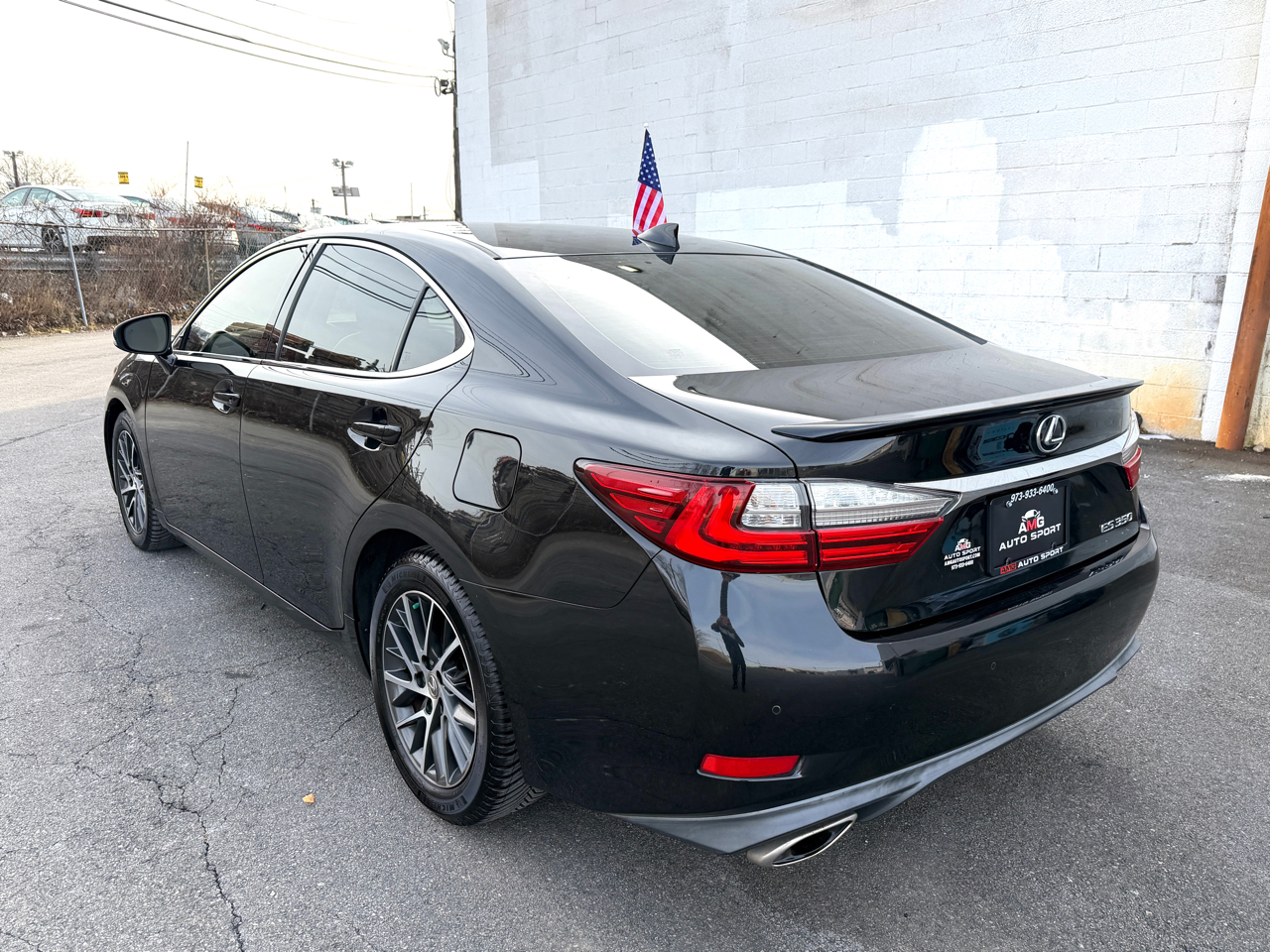 Lexus ES 350 4dr Sdn 2016