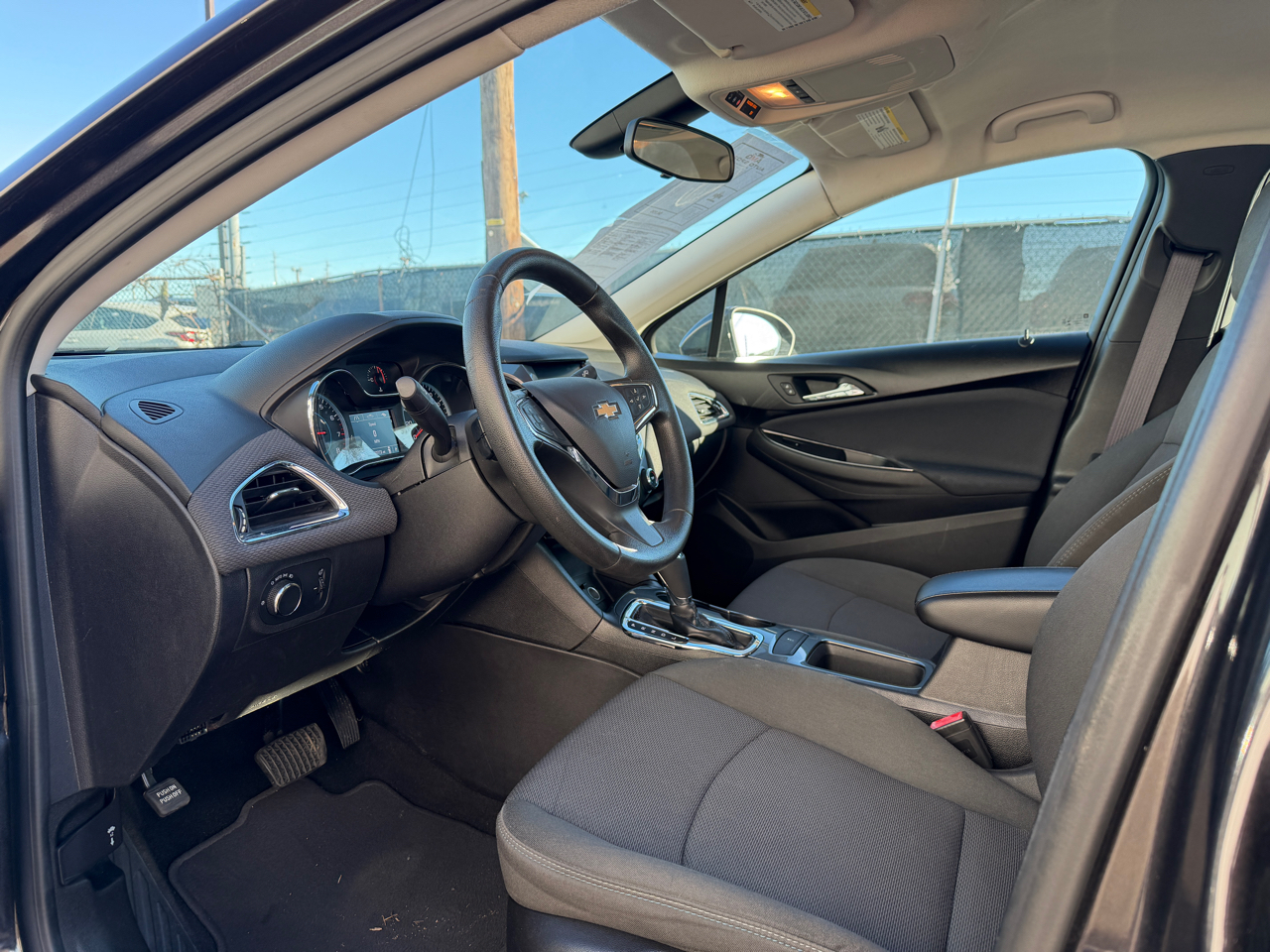 Chevrolet Cruze 4dr Sdn 1.4L LT w/1SD 2017