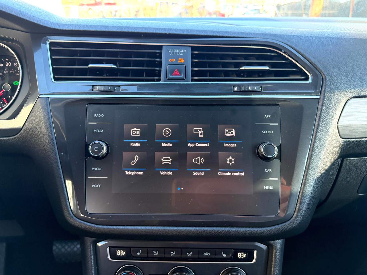 Volkswagen Tiguan 2.0T SE R-Line Black FWD 2020