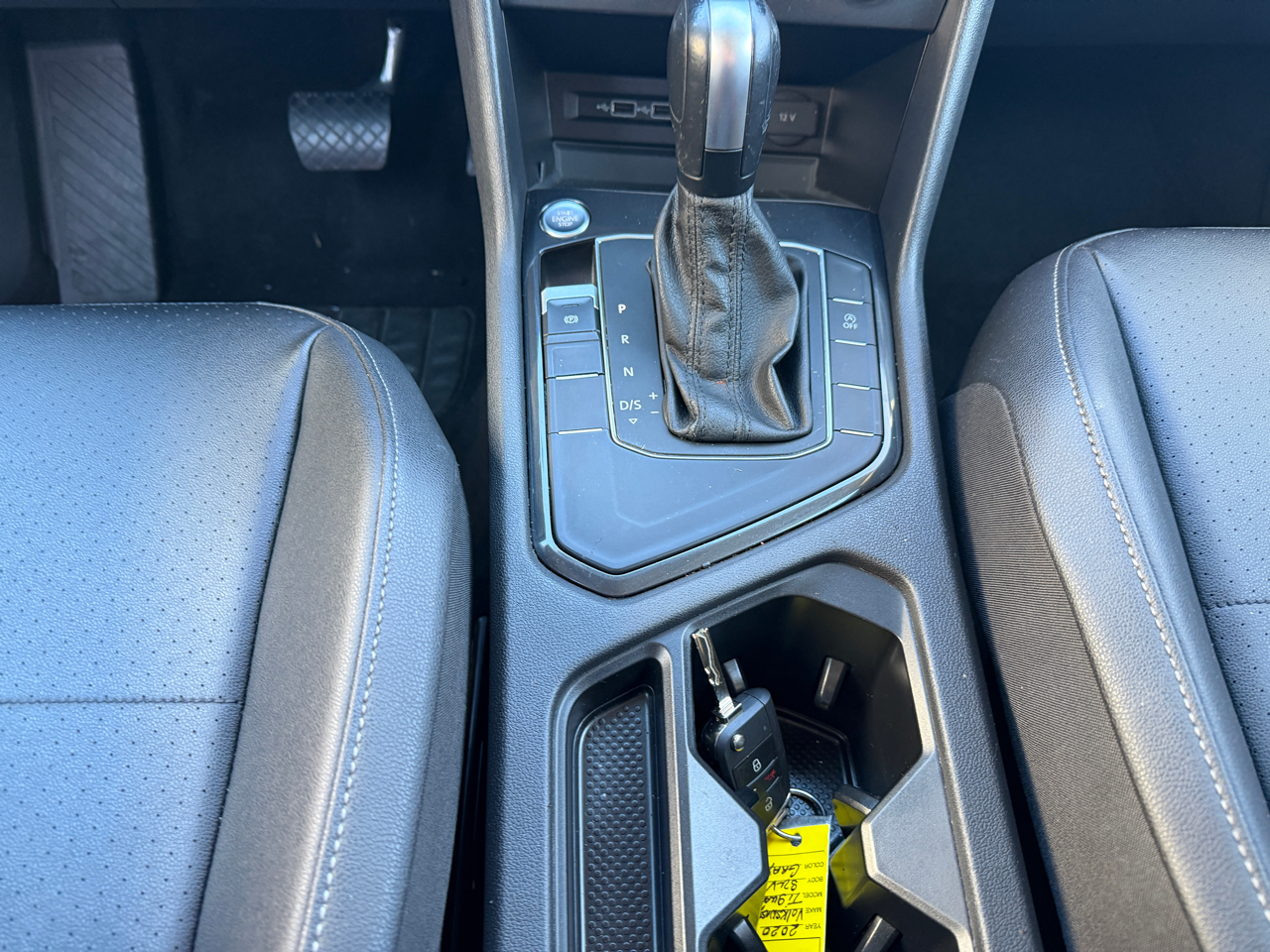 Volkswagen Tiguan 2.0T SE R-Line Black FWD 2020