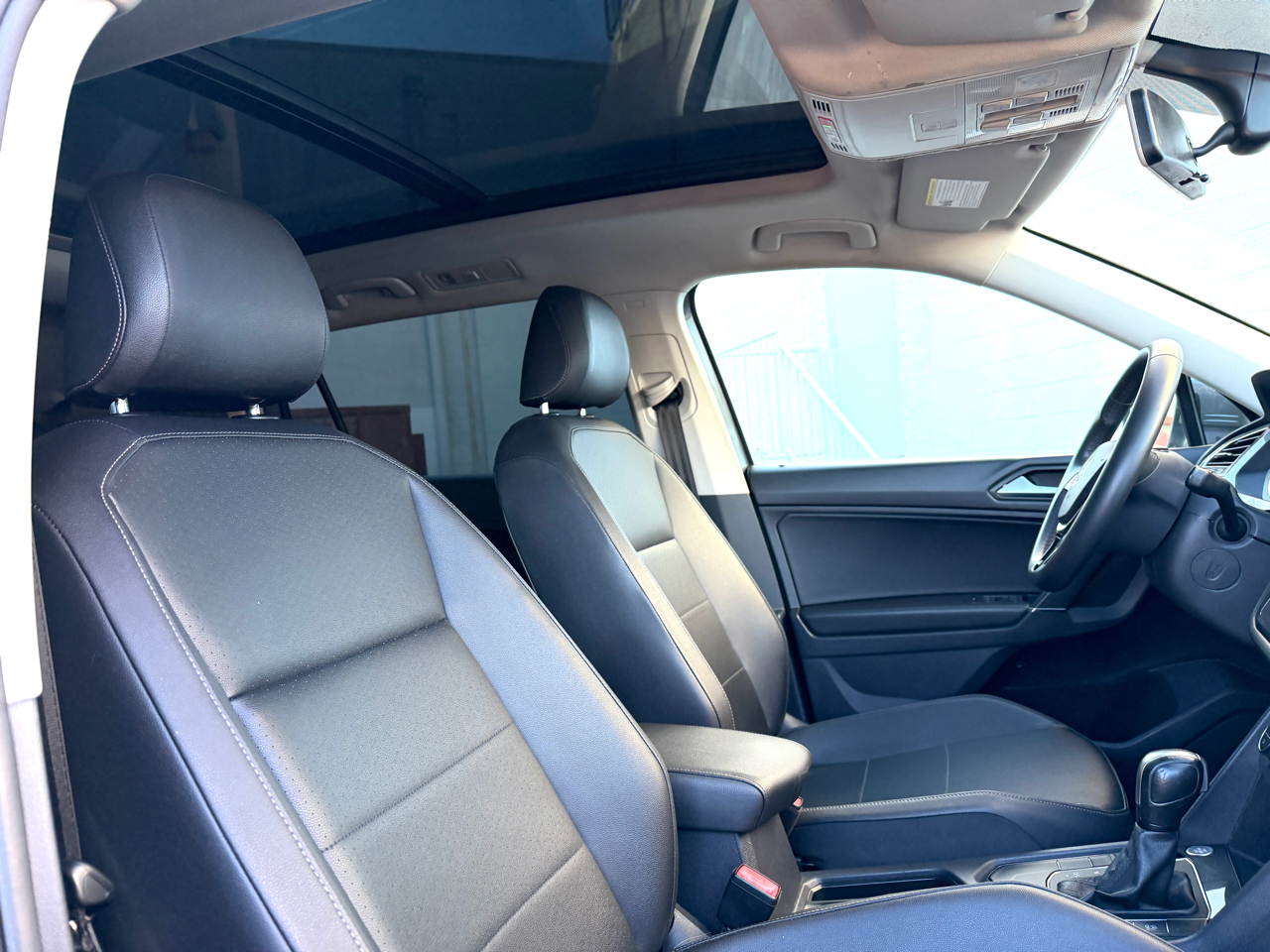 Volkswagen Tiguan 2.0T SE R-Line Black FWD 2020