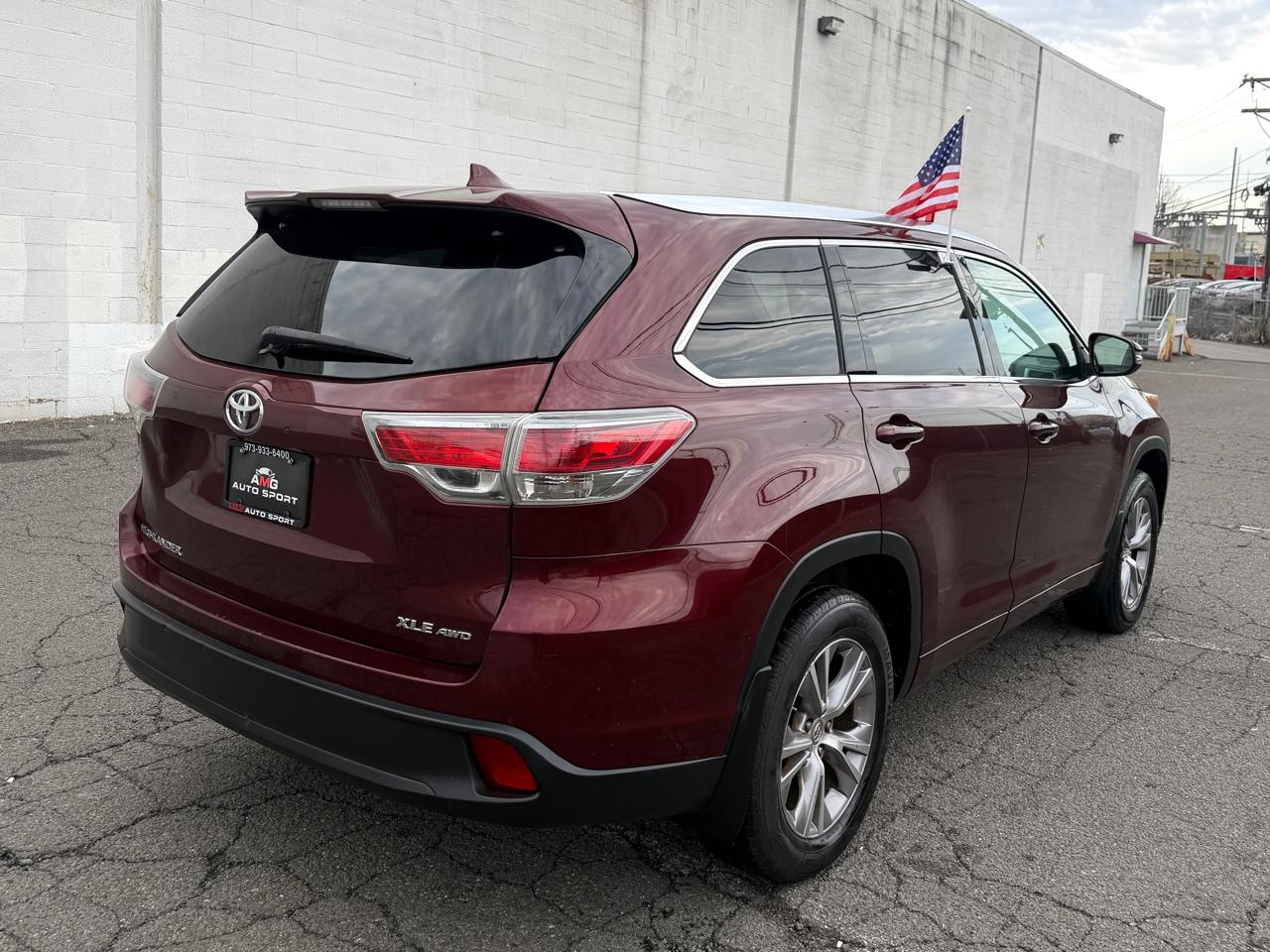 Toyota Highlander AWD 4dr V6 XLE (Natl) 2015
