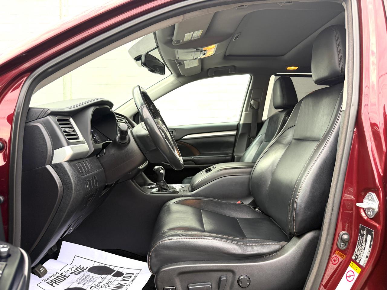 Toyota Highlander AWD 4dr V6 XLE (Natl) 2015