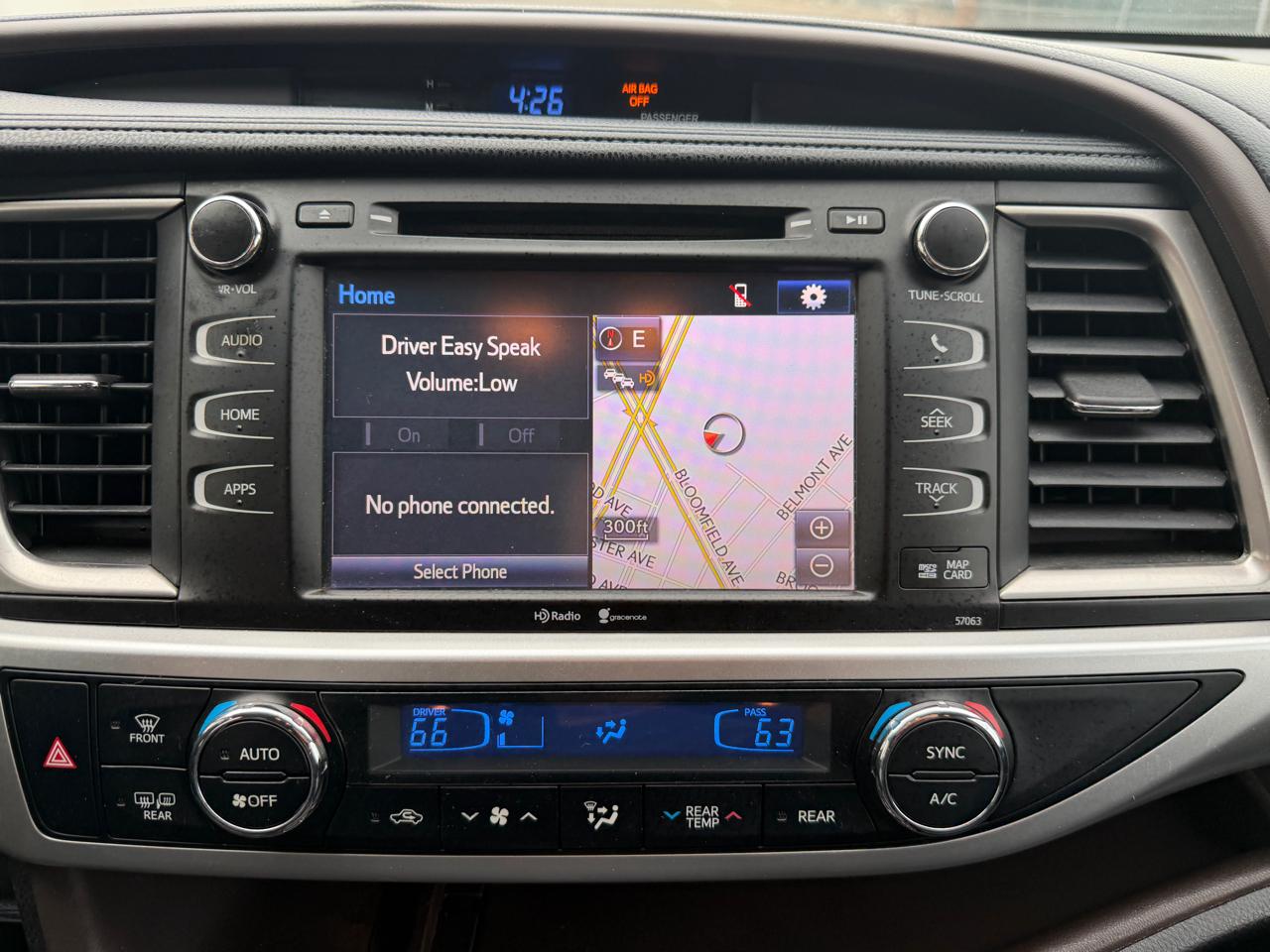 Toyota Highlander AWD 4dr V6 XLE (Natl) 2015