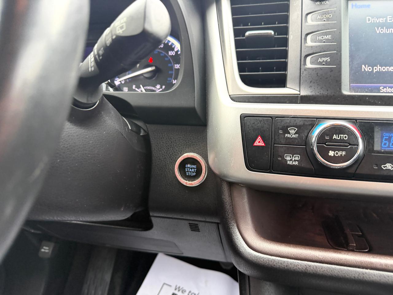 Toyota Highlander AWD 4dr V6 XLE (Natl) 2015