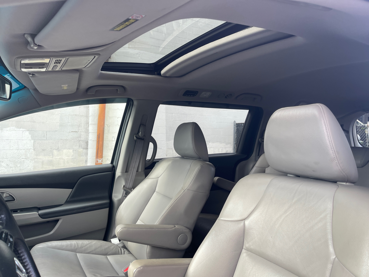 Honda Odyssey 5dr EX-L 2012 Honda Odyssey 5dr EX-L 2012