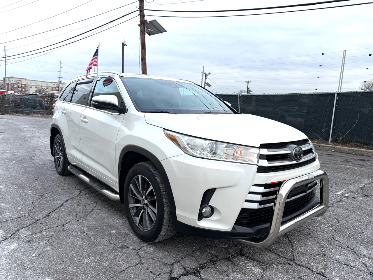 Toyota Highlander XLE V6 AWD (Natl) 2018
