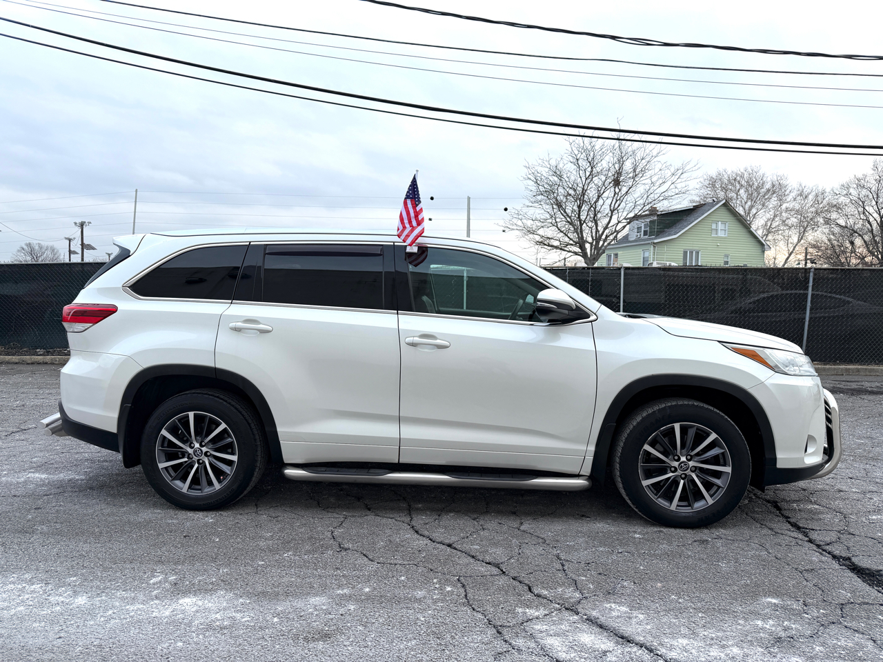Toyota Highlander XLE V6 AWD (Natl) 2018