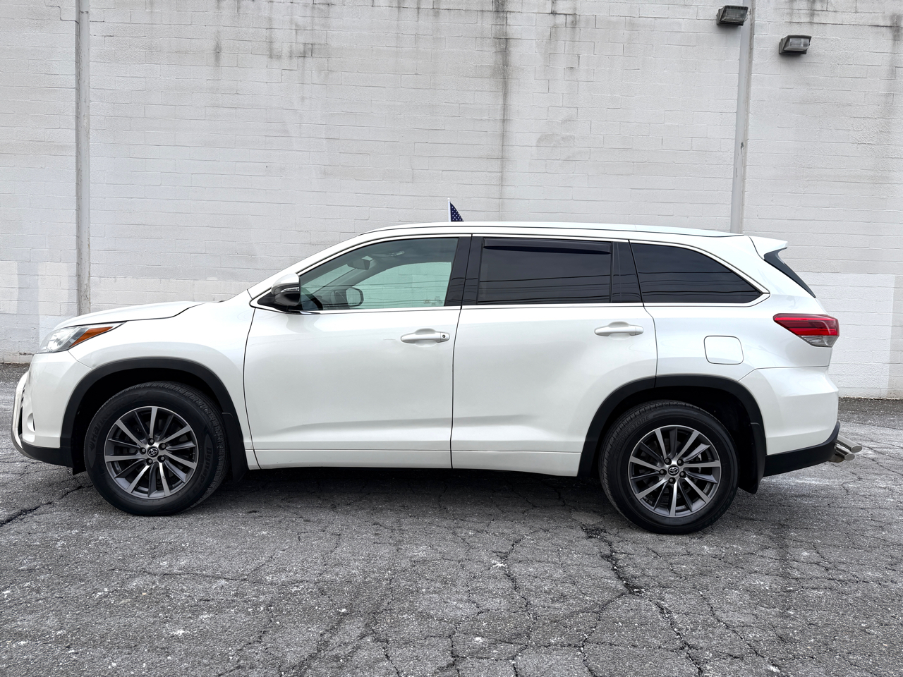 Toyota Highlander XLE V6 AWD (Natl) 2018
