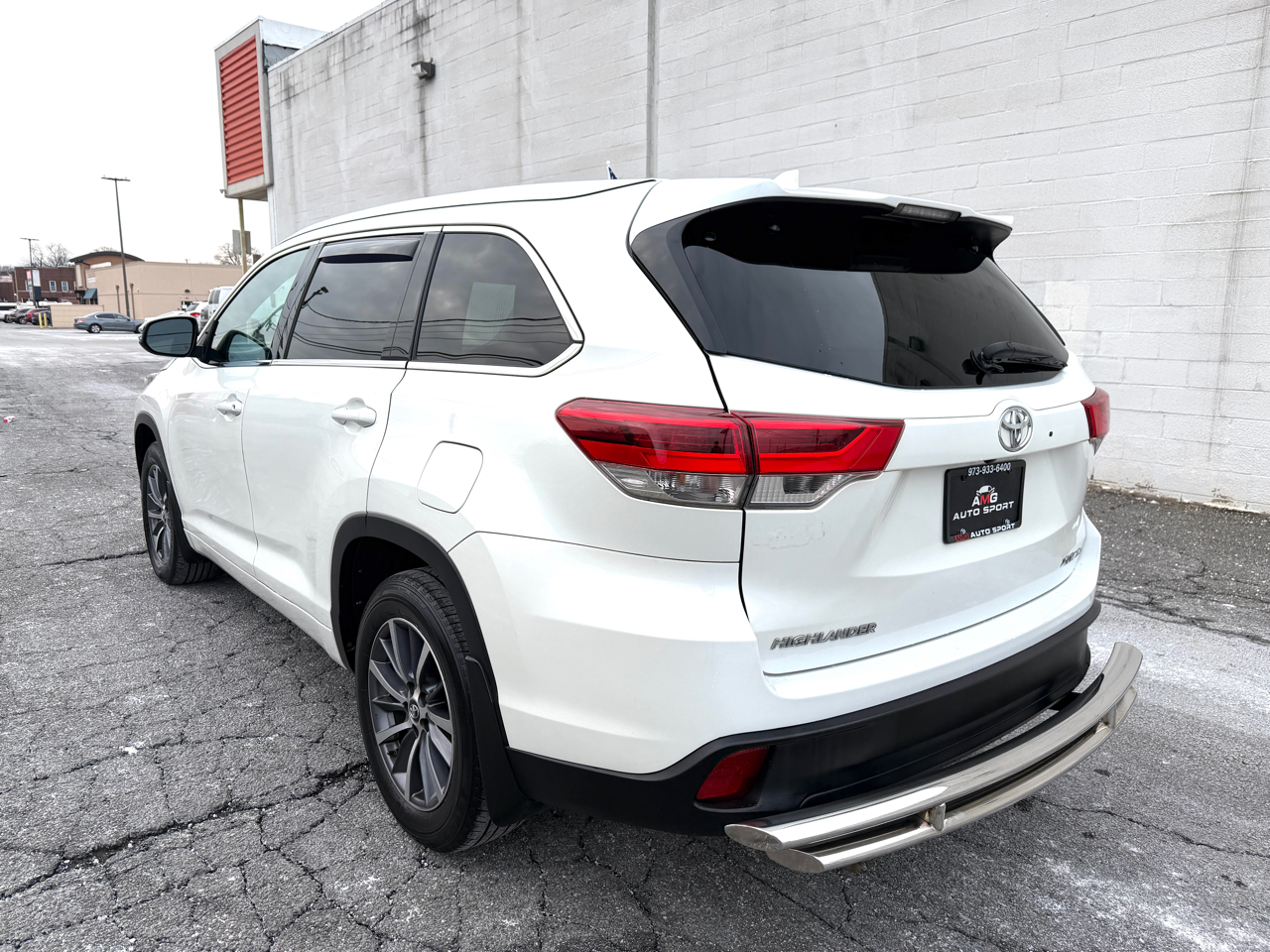 Toyota Highlander XLE V6 AWD (Natl) 2018
