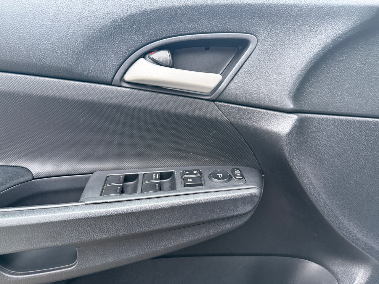 Honda Accord Sdn 4dr I4 Auto LX 2011