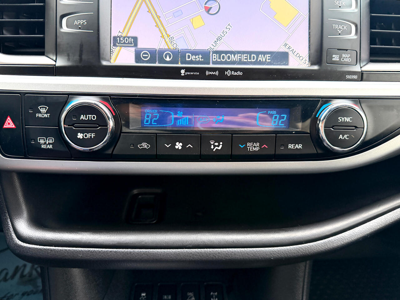 Toyota Highlander XLE V6 AWD (Natl) 2019