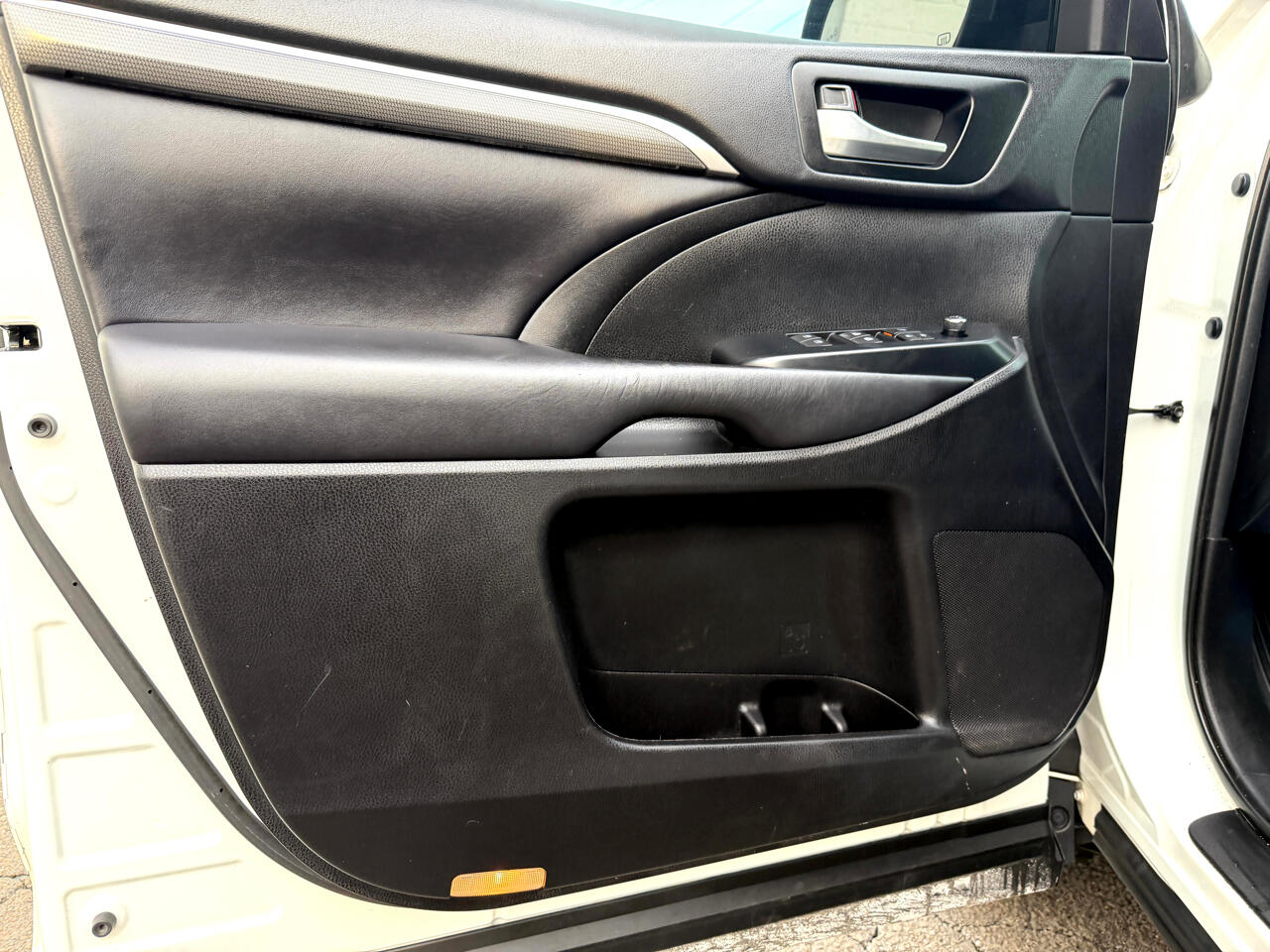 Toyota Highlander XLE V6 AWD (Natl) 2019