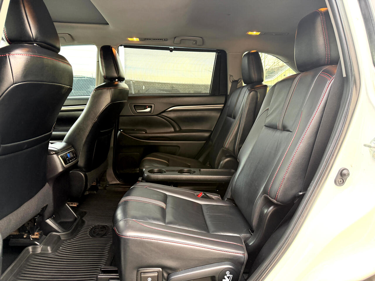 Toyota Highlander XLE V6 AWD (Natl) 2019