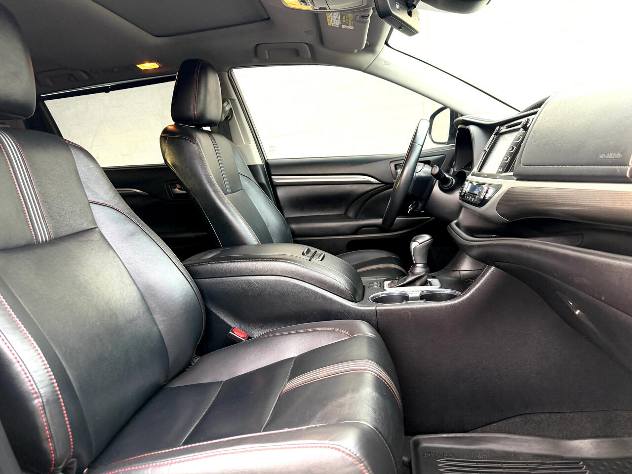 Toyota Highlander XLE V6 AWD (Natl) 2019