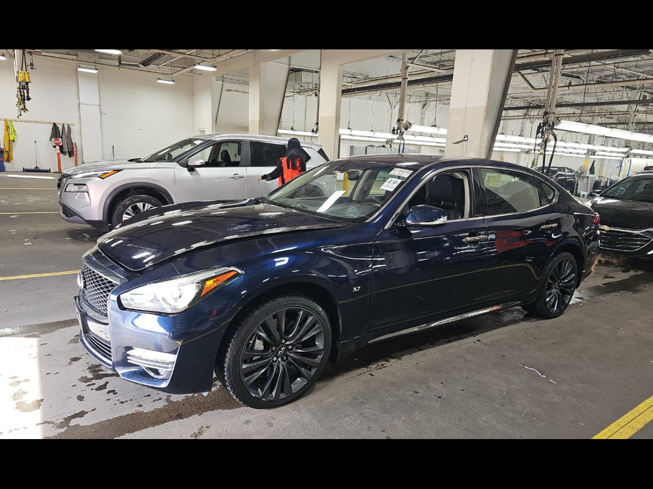 Infiniti Q70L 3.7 AWD 2017