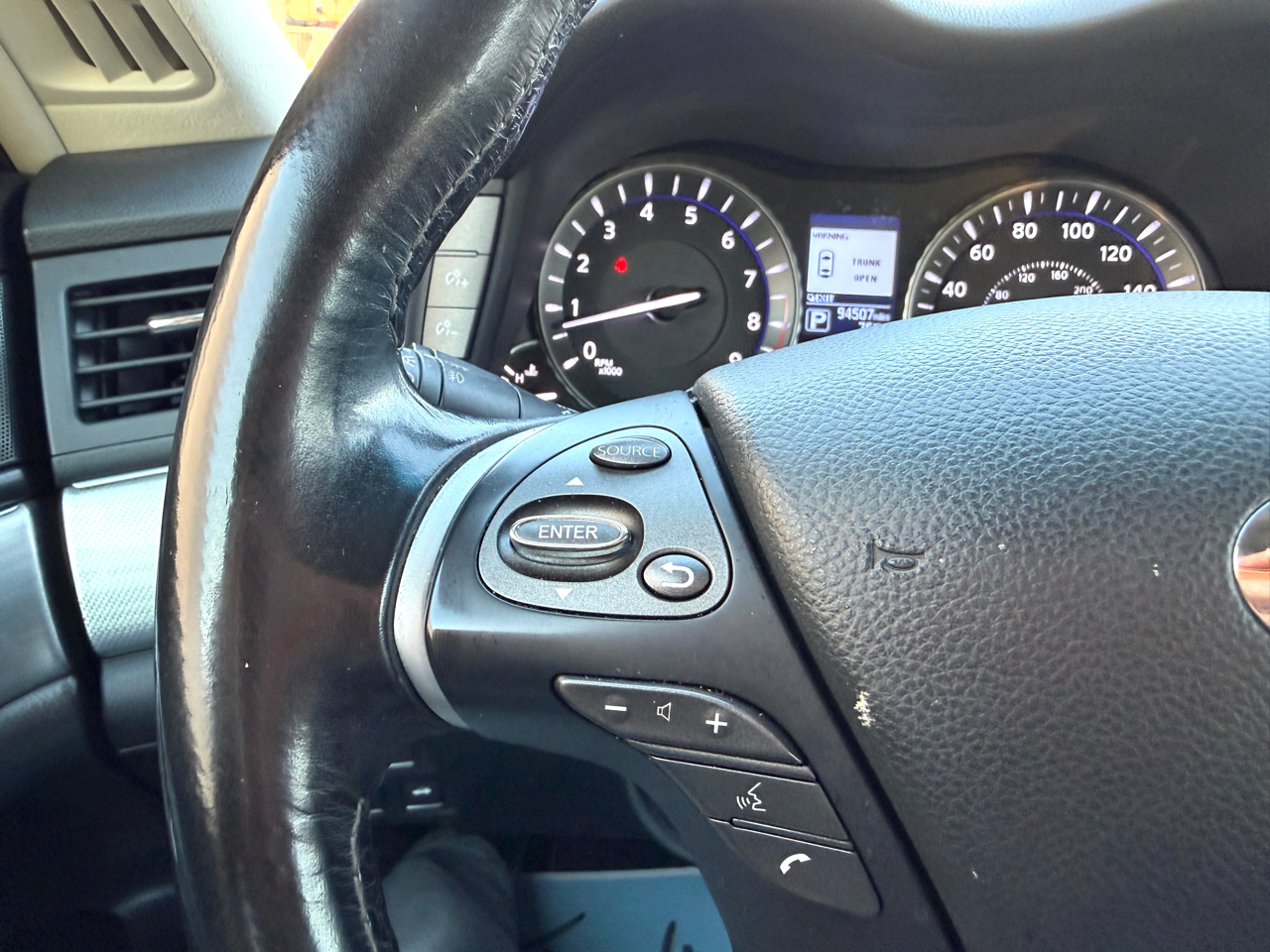 Infiniti Q70L 3.7 AWD 2017