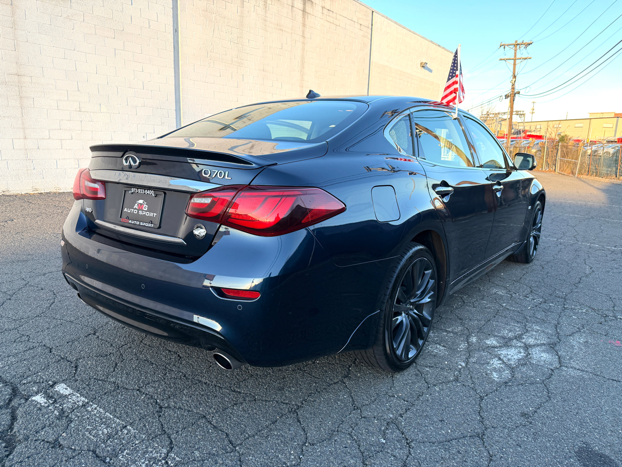Infiniti Q70L 3.7 AWD 2017