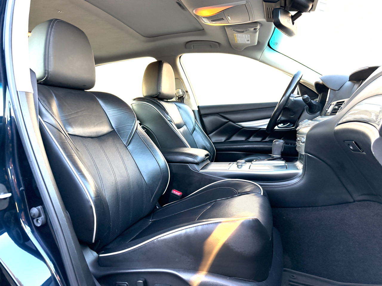 Infiniti Q70L 3.7 AWD 2017