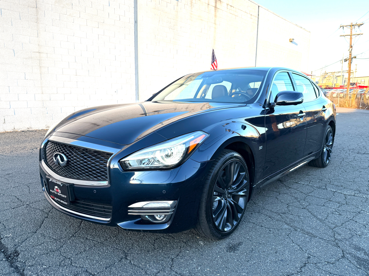 Infiniti Q70L 3.7 AWD 2017