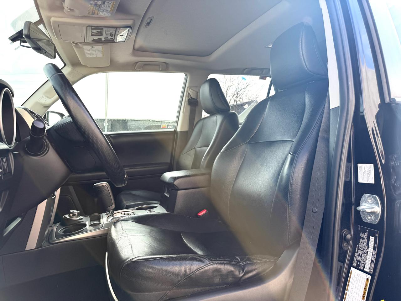 Toyota 4Runner 4WD 4dr V6 Limited (Natl) 2012