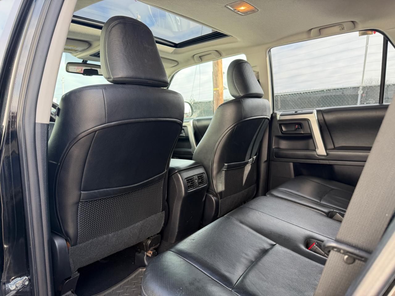 Toyota 4Runner 4WD 4dr V6 Limited (Natl) 2012