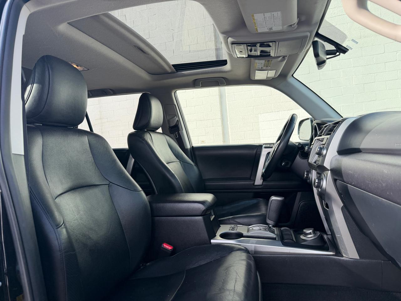 Toyota 4Runner 4WD 4dr V6 Limited (Natl) 2012