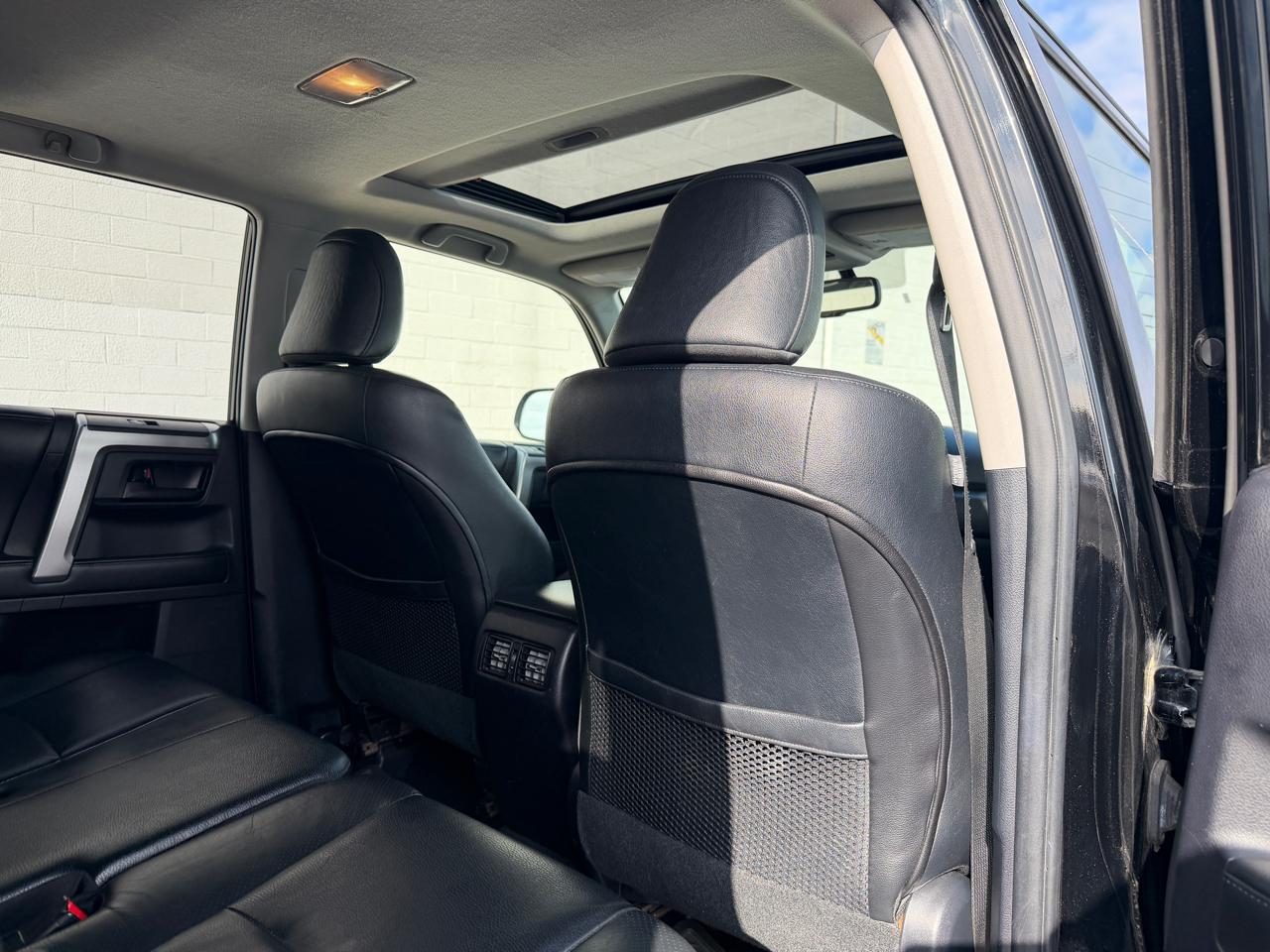 Toyota 4Runner 4WD 4dr V6 Limited (Natl) 2012