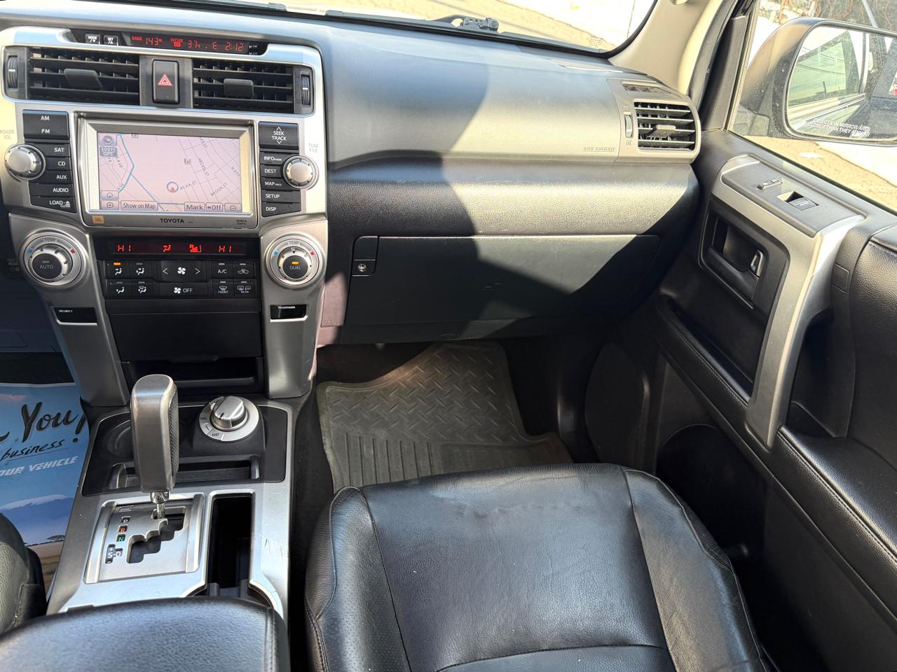 Toyota 4Runner 4WD 4dr V6 Limited (Natl) 2012