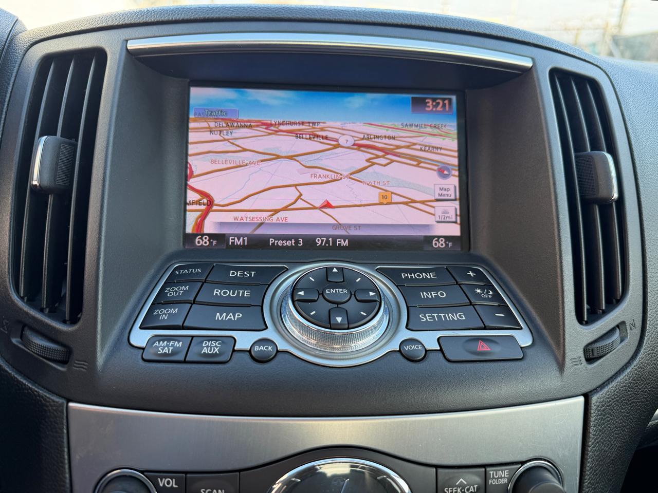 Infiniti G37 Sedan 4dr x AWD 2012