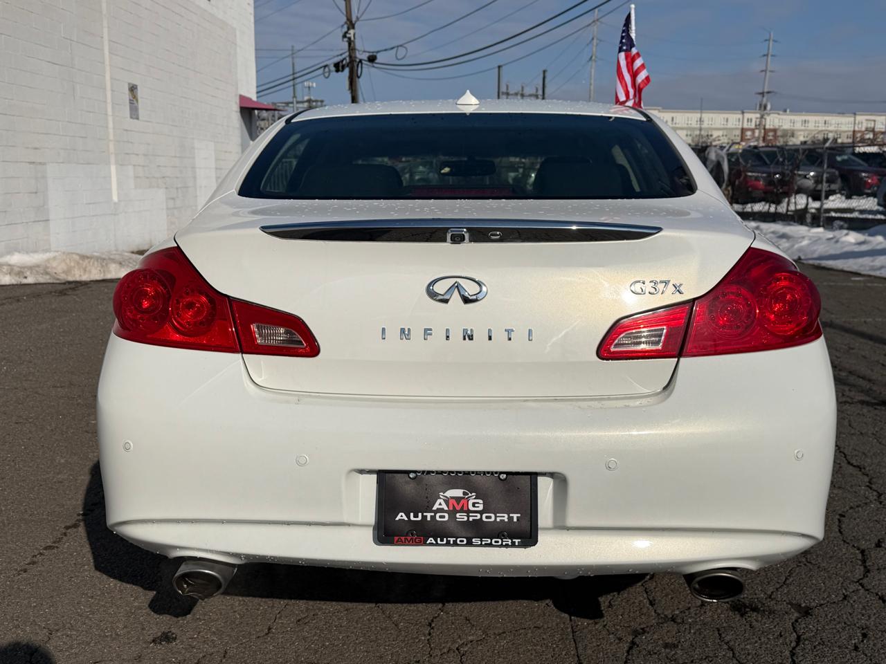 Infiniti G37 Sedan 4dr x AWD 2012
