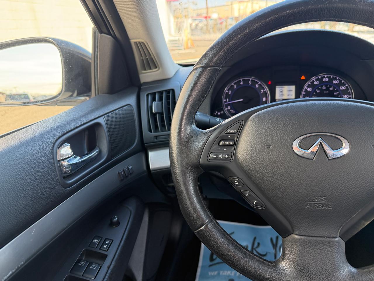 Infiniti G37 Sedan 4dr x AWD 2012