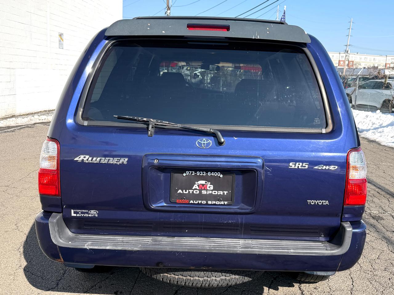 Toyota 4Runner 4dr SR5 3.4L Auto 4WD (Natl) 2002