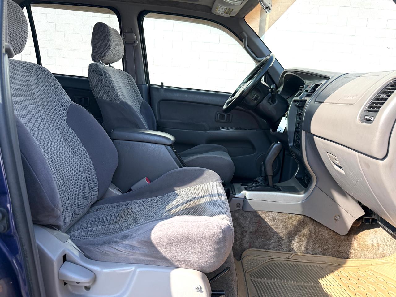 Toyota 4Runner 4dr SR5 3.4L Auto 4WD (Natl) 2002