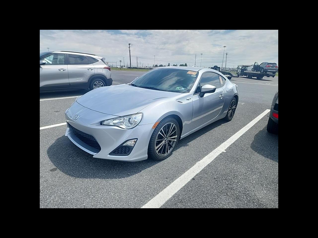 Scion FR-S 2dr Cpe Man (Natl) 2015