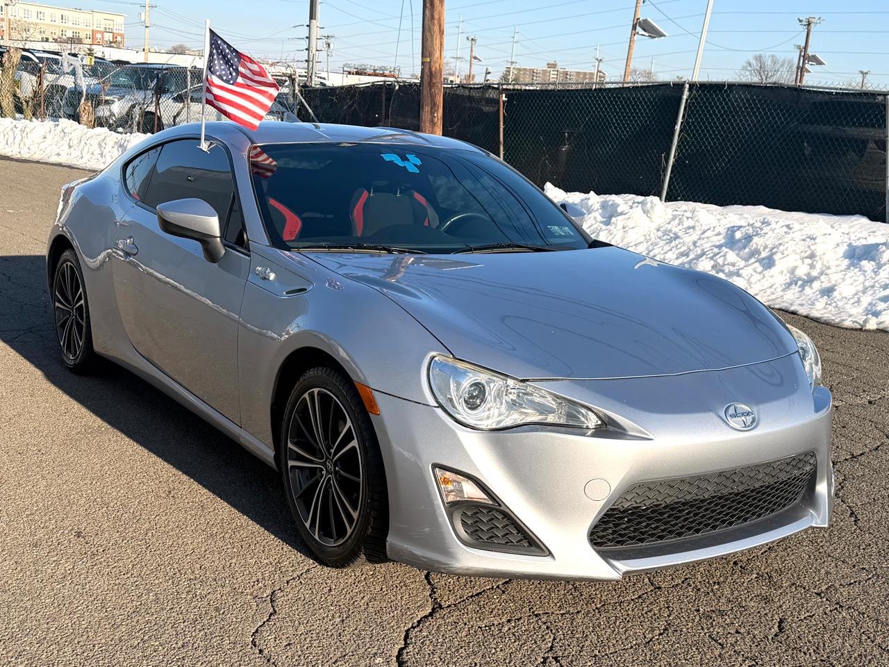 Scion FR-S 2dr Cpe Man (Natl) 2015