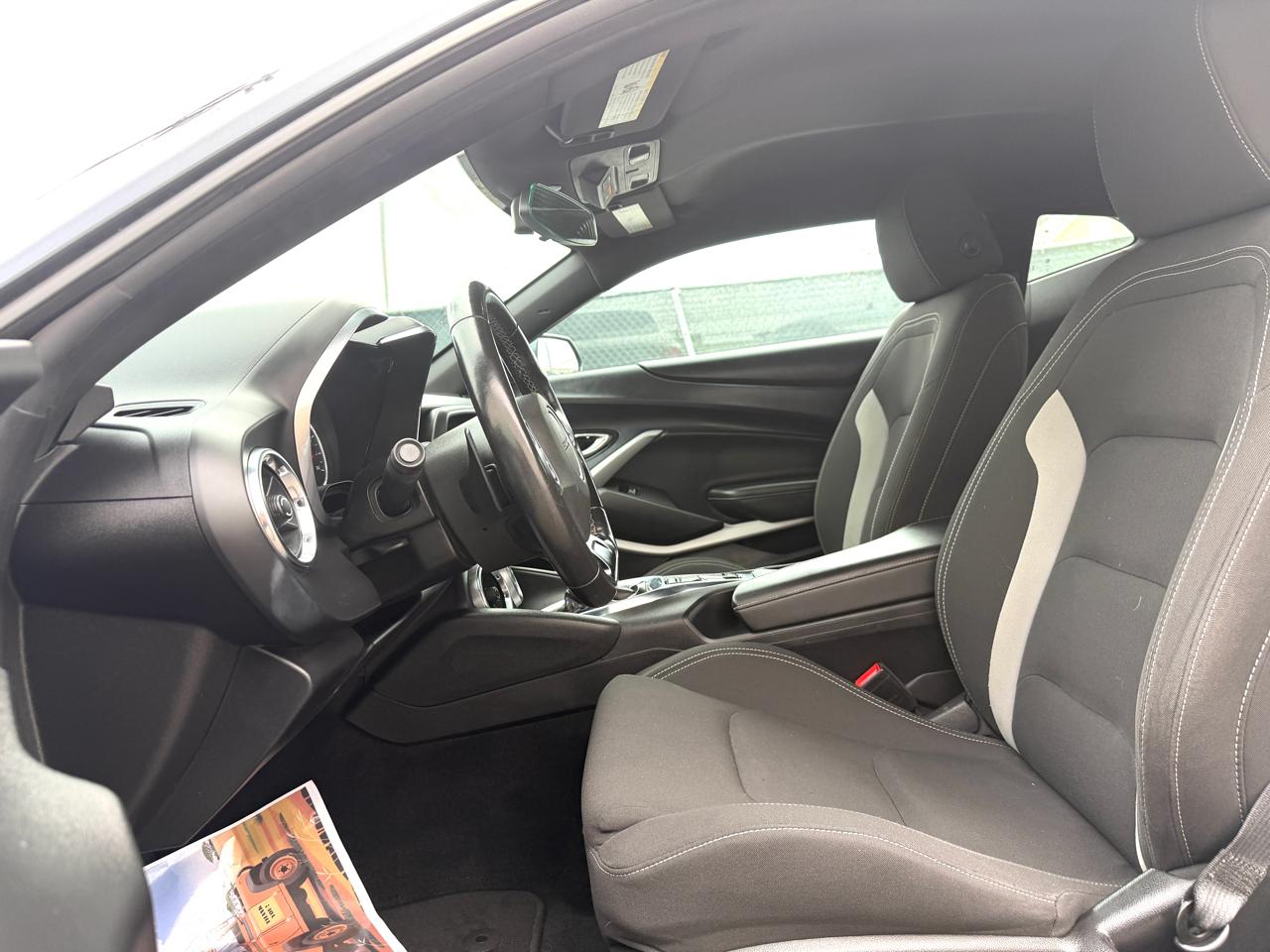 Chevrolet Camaro 2dr Cpe 1LT 2021