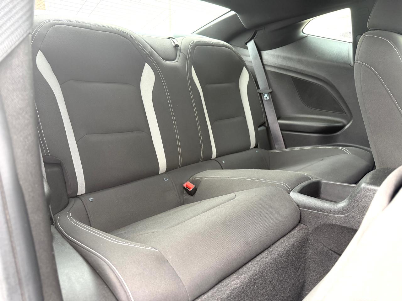 Chevrolet Camaro 2dr Cpe 1LT 2021